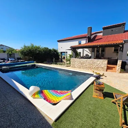 Pool House Near Ferienhaus *